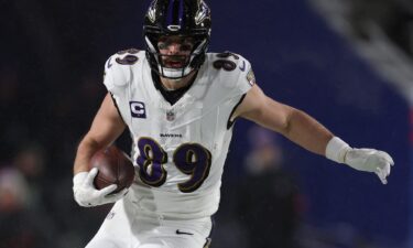 Baltimore Ravens tight end finished Sunday's AFC divisional game with five catches for 61 yards.