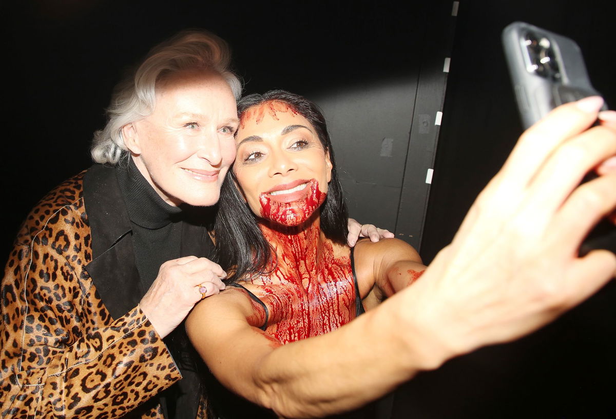 <i>Monica Schipper/Angela Weiss/AFP/Getty Images via CNN Newsource</i><br/>Glenn Close (left)