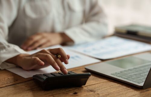 The Federal Reserve hasn't changed its overnight lending rate since last December and continues to be good news for savers looking for low-risk