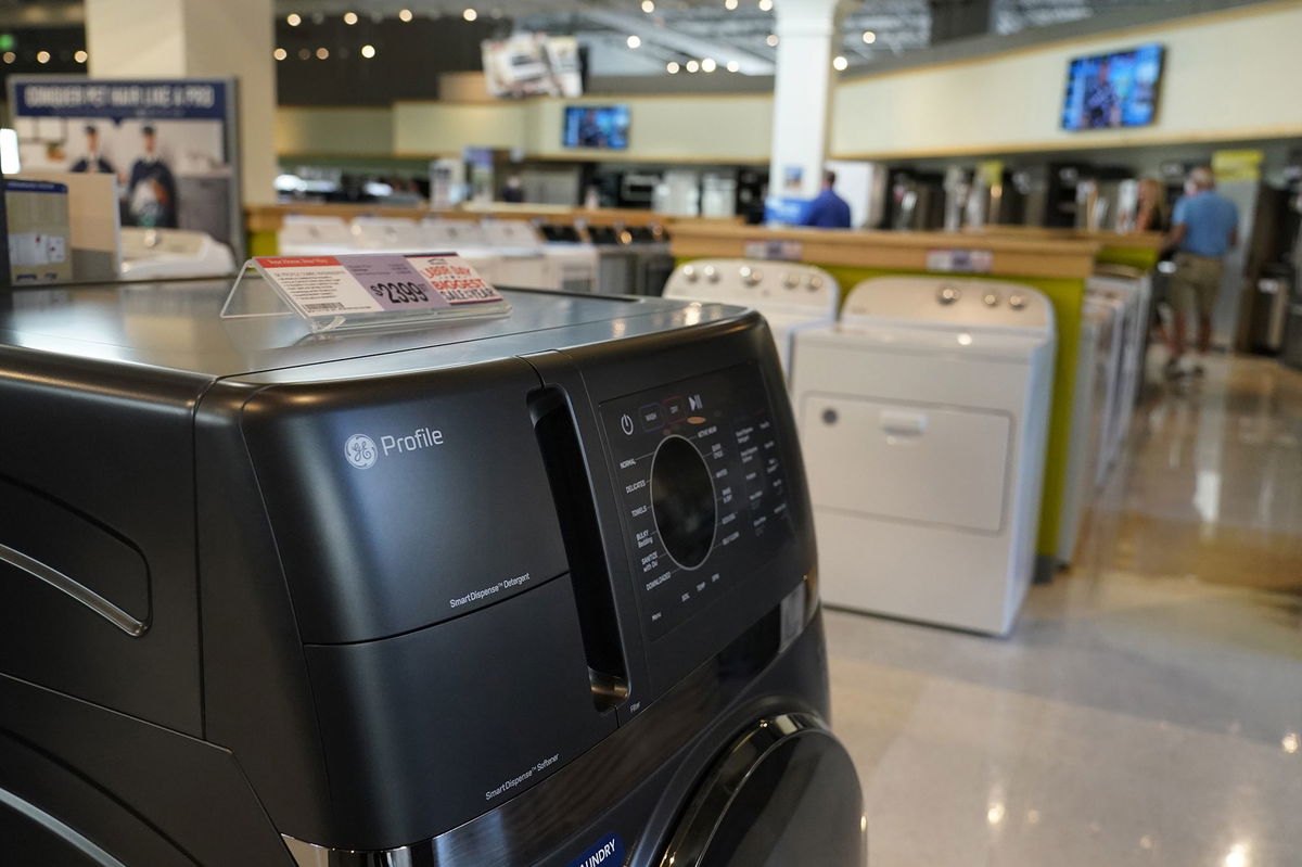 <i>George Frey/Bloomberg/Getty Images via CNN Newsource</i><br/>GE Appliances plans to reshore more than a dozen lines of front-load washers from China to Louisville