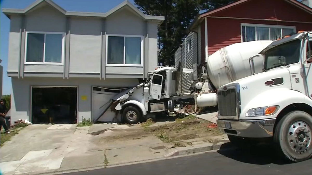 <i>KGO via CNN Newsource</i><br/>A cement truck crashed into a home in Daly City on Friday. The home next door was also damaged. They say the damage left them without gas or heat