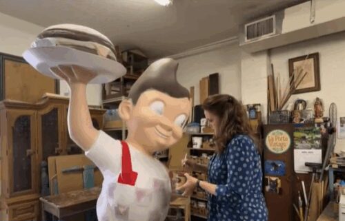 Sheila Lehman is restoring Bob's Big Boy statues in Burbank