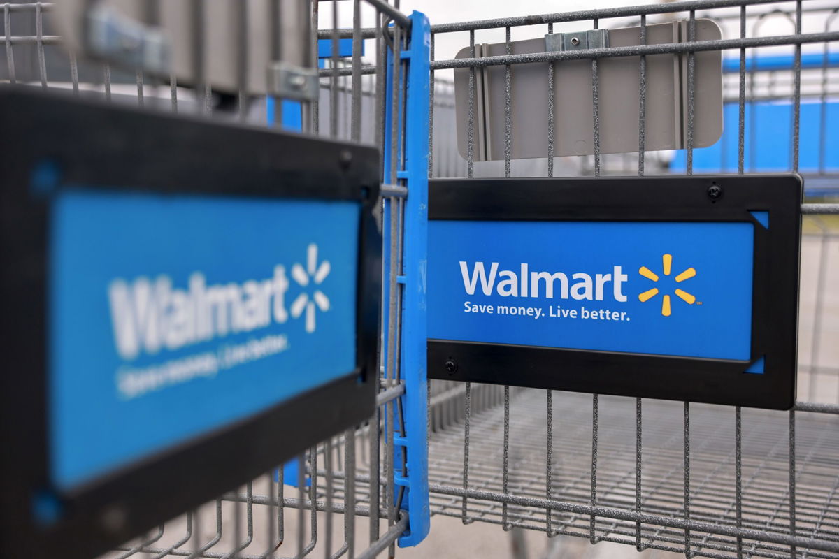 <i>Joe Raedle/Getty Images via CNN Newsource</i><br/>A Walmart cart sits outside a Supercenter in Miami